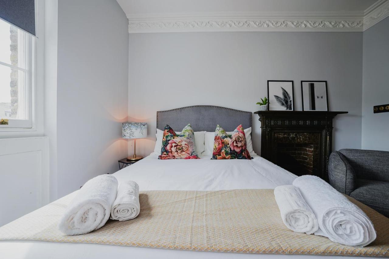 Classic Paddington 2-Bedroom Apartment Londra Esterno foto