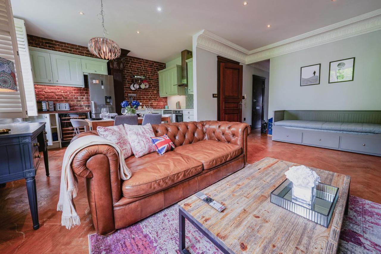 Classic Paddington 2-Bedroom Apartment Londra Esterno foto