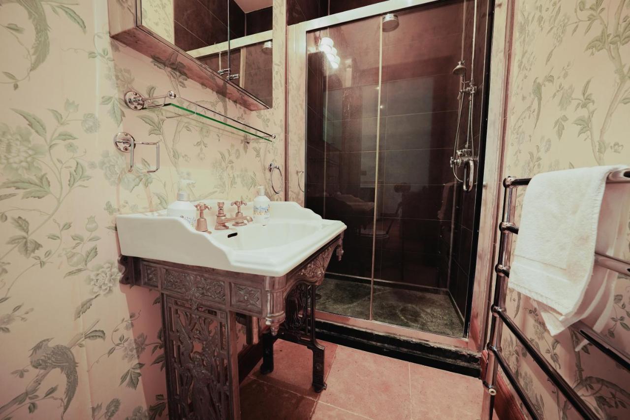Classic Paddington 2-Bedroom Apartment Londra Esterno foto