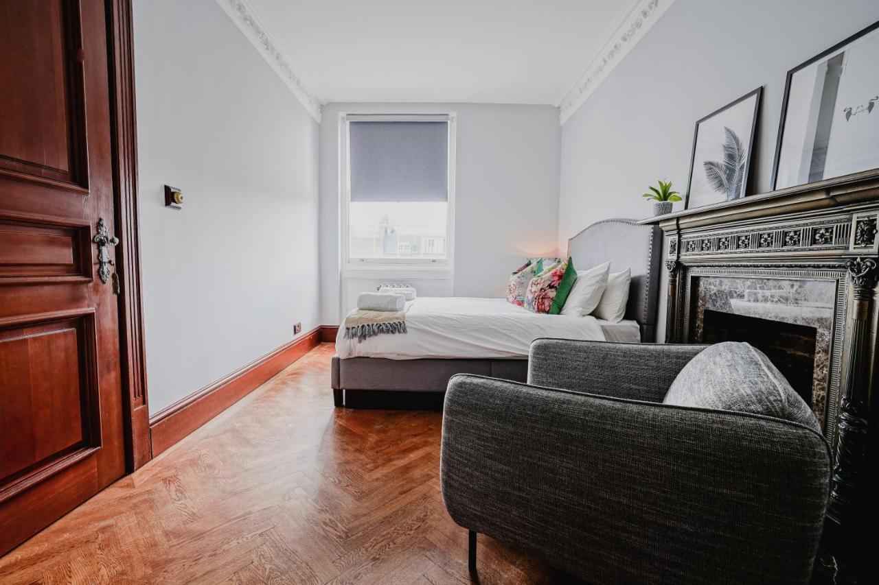 Classic Paddington 2-Bedroom Apartment Londra Esterno foto
